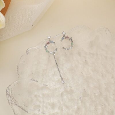 [925銀針]月牙形鋯鑚花環耳飾