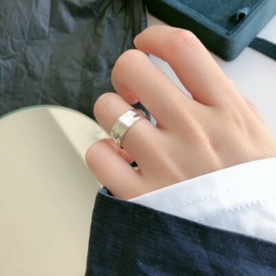 [925純銀]設計感不規則凹凸面戒指