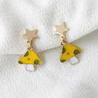 [耳夾]滴釉彩色猫咪花朵耳骨夾 - 9#13847C 黄色（蘑菇款）