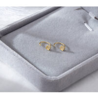 [925純銀]彎鉤耳環c型鑲鑽耳釘 - 黃金色方塊, 925銀