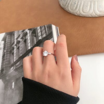 [925純銀]輕奢六爪鉆戒指