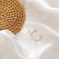 [耳骨夾]復古珍珠水鉆耳骨夾 - A 金色