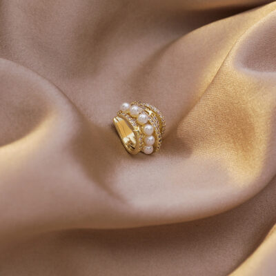 [鋼針]復古多層珍珠鋯石耳夾