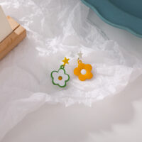 [鋼針]清新甜美撞色花朵耳釘 - D 黃+綠(耳釘長款）