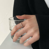[925純銀]極簡麻花復古開口戒指 - 银色