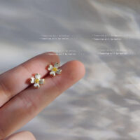 [925銀針]甜美立體花朵滴油耳釘 - A926