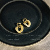 [925銀針]氣質復古豹紋樹脂耳環 - HSLE2940白