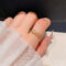 [🇰🇷韓.代工]雙層鏈條形珍珠戒指 - 镀金-双层链条形珍珠锆石开口戒指