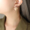 [316L鈦鋼]正方形紋路耳環 - 玫瑰金色耳钉一对