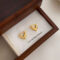 [925純銀]設計感心形耳環YC6765E - 爱心耳扣-黄金色, 925银