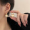 [925銀針]法式氣質珍珠耳環 - 米白色
