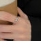 [925純銀]小眾輕奢設計感戒指 - 爱心戒指-白金色, 开口可调节