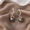 [925銀針]時尚幾何型珍珠耳扣 - C 灰色