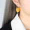 [316L鈦鋼]手袋造型皺紋耳環F753 - F753-金色耳环