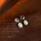 [925銀針]珍珠啞光幾何耳釘2726 - 2727淡水珍珠形状随机发