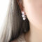 [316L鈦鋼]鑲嵌珍珠鏤空耳環F872 - F872-钢色耳环