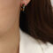 [銅]幾何彩釉設計耳環 - F1113-C形条纹黑彩釉耳环
