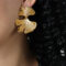 [316L鈦鋼]幾何樹葉扇形耳環 - F117-金色耳环
