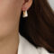 [銅]幾何彩釉設計耳環 - F1113-白色彩釉包包耳环